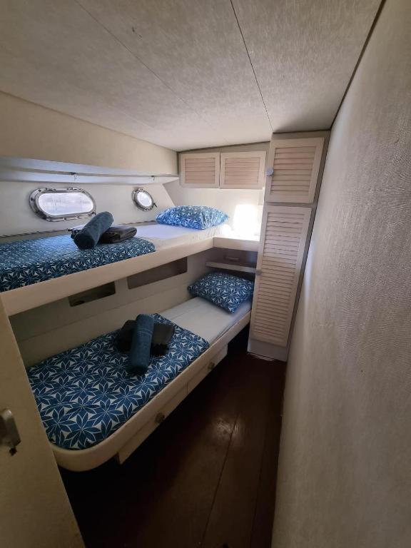 Yate En Gijon , Experiencia Unica B Hotel Bagian luar foto